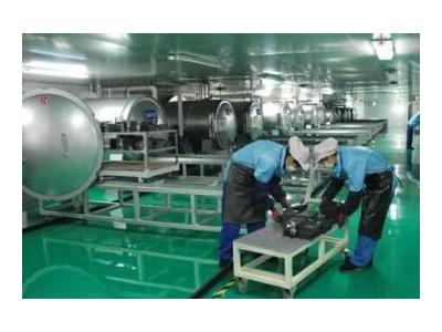 RTM成型树脂固化过程中模具温度的控制怎么实现？「欧能机械」教您
