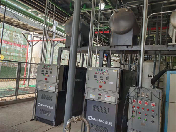 防爆油电加热器助力化学品加工，精准控温保障